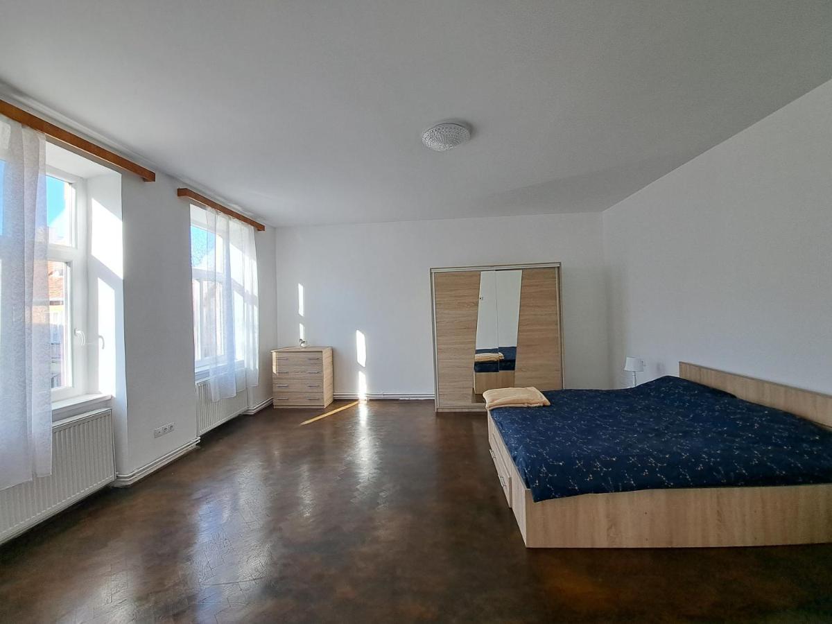 Cozy Apartment In The Heart Of Sibiu Exterior foto